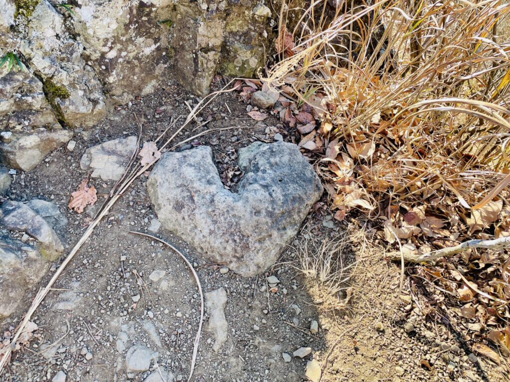 イワロックの心岩