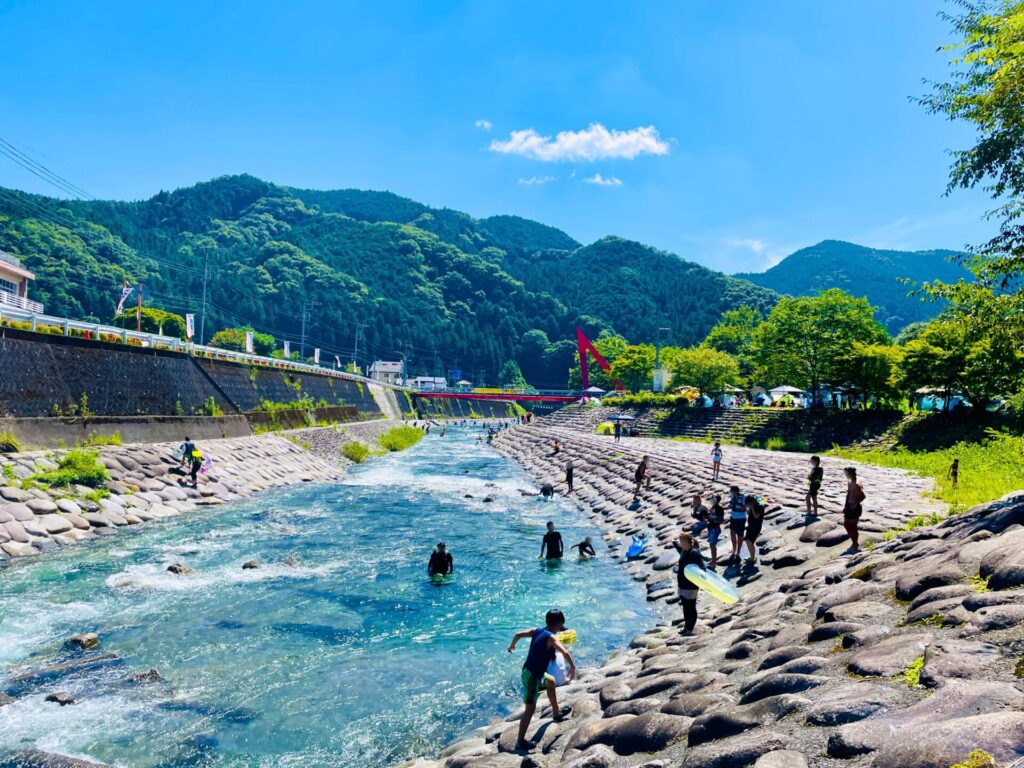 大芦川で川遊び