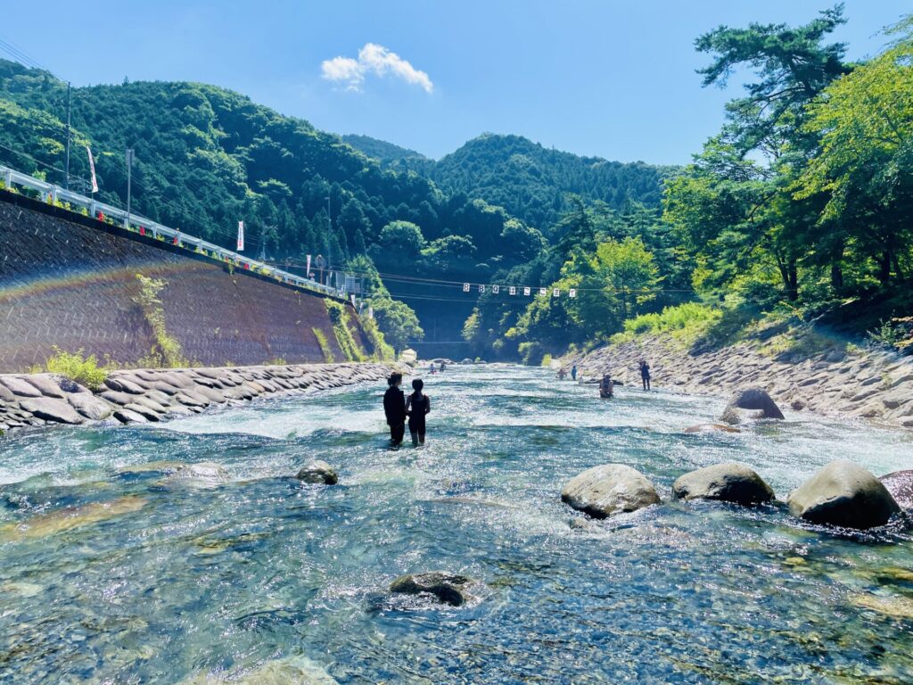 大芦川で川遊び