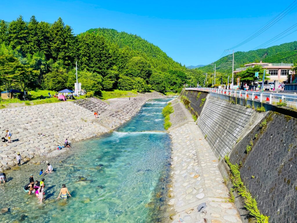 大芦川で川遊び