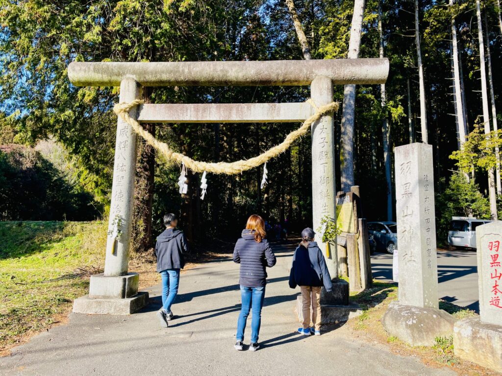 家族で低山登山：栃木・羽黒山のロウバイ鑑賞コース！駐車場やおすすめスポット紹介