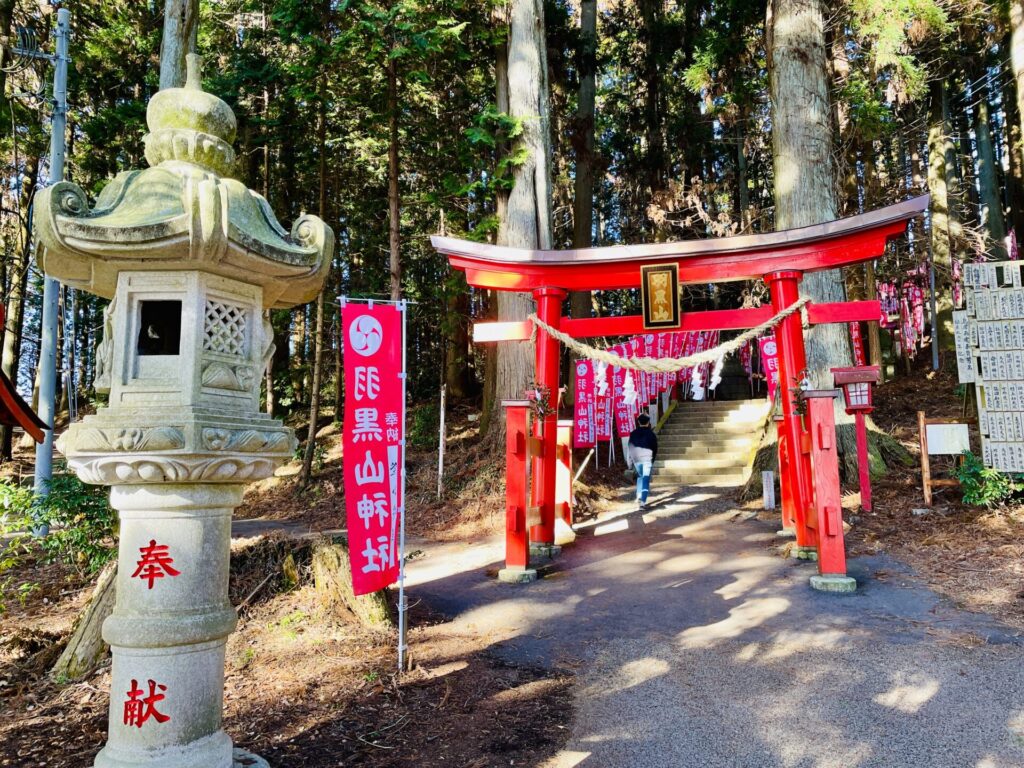 家族で低山登山：栃木・羽黒山のロウバイ鑑賞コース！駐車場やおすすめスポット紹介