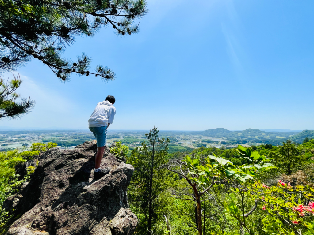 男抱山の登山コースからの景色