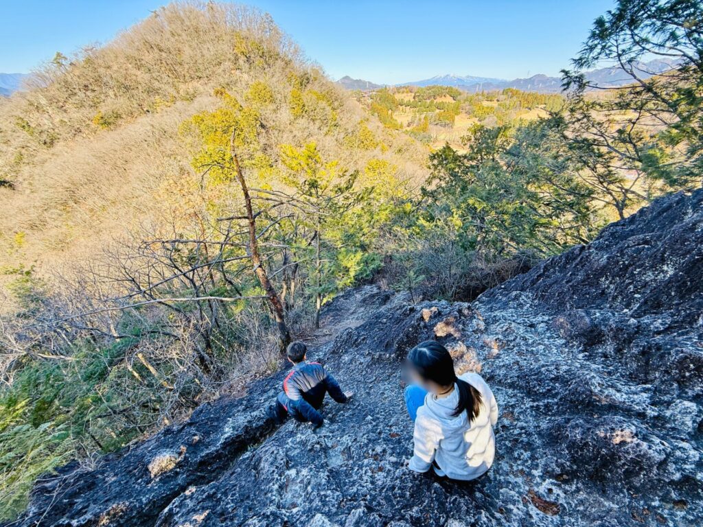 鹿沼の岩山の登山コース