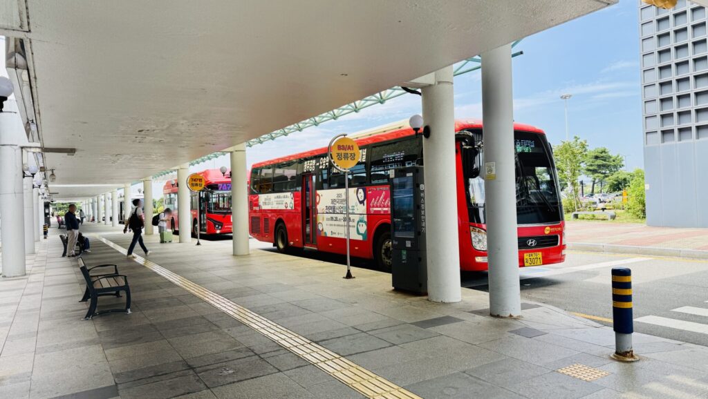 清州空港からソウルに行く手段 清州空港の市内バス乗り場