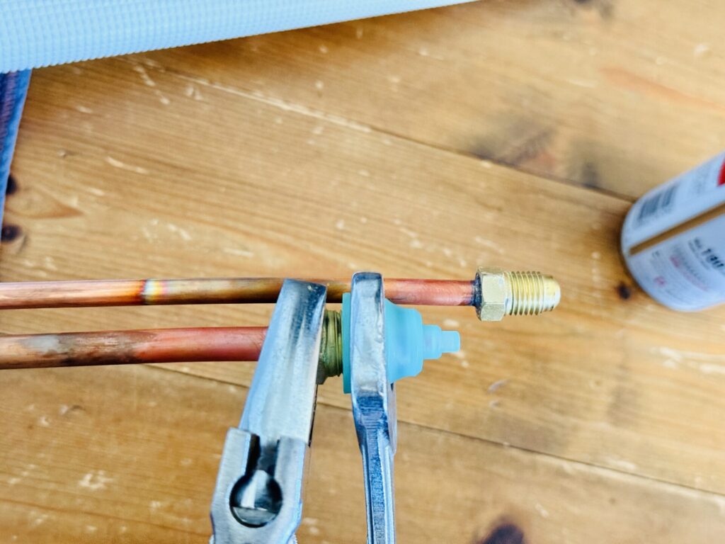 エアコン diy 取り付け