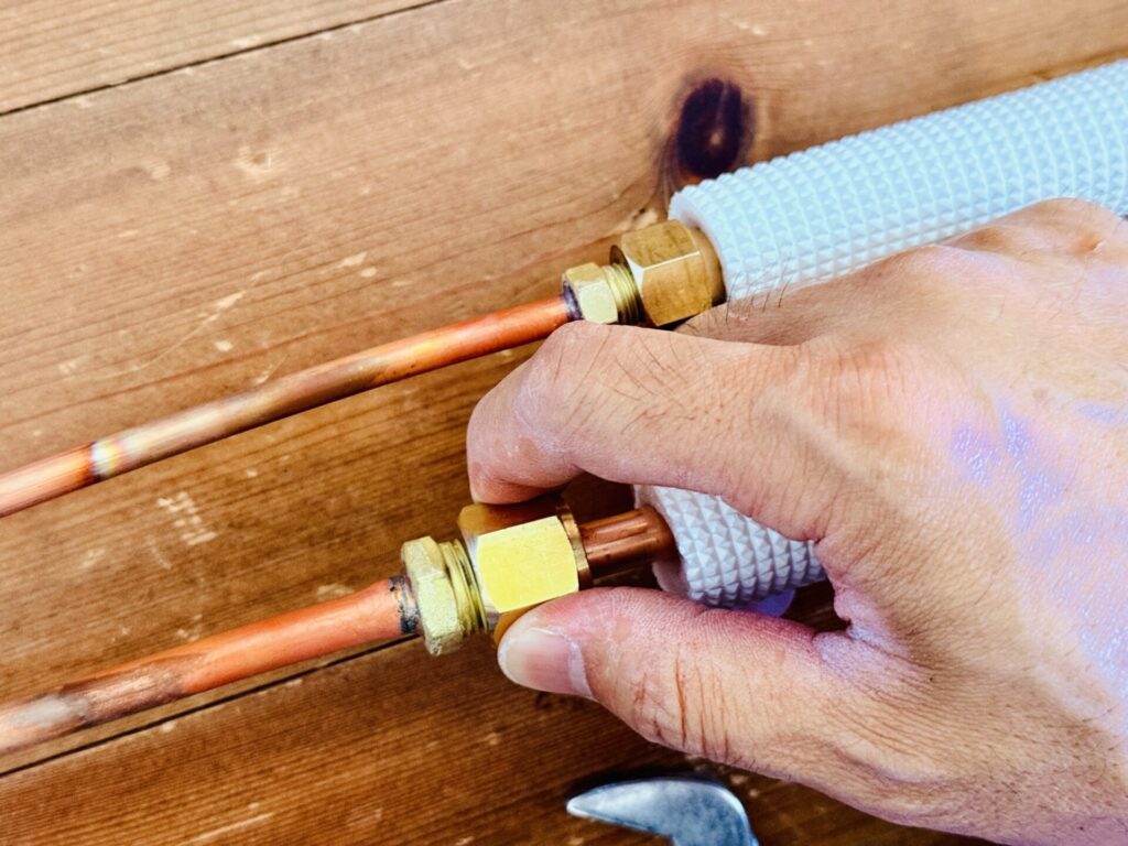 エアコン diy 取り付け