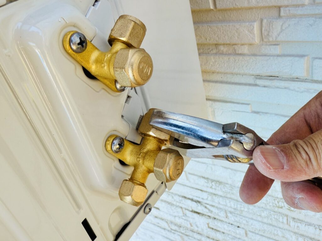 エアコン diy 取り付け