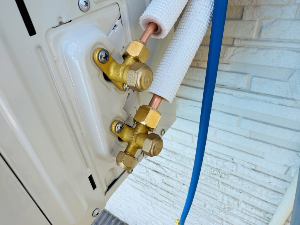 エアコン diy 取り付け