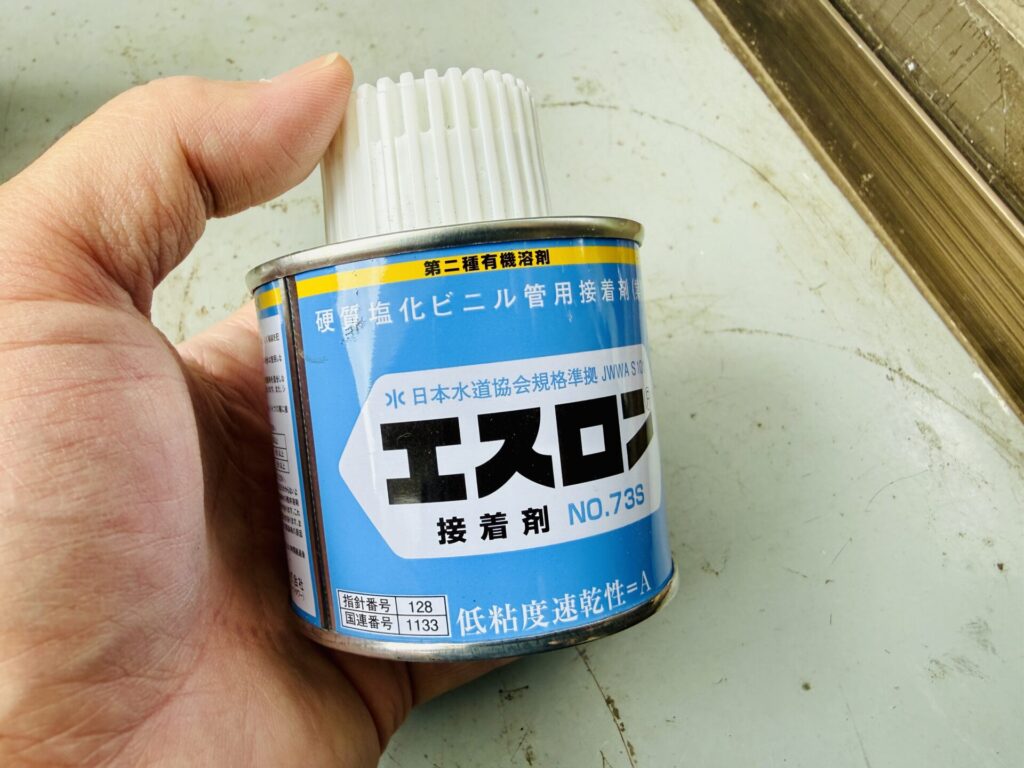 雨どい 修理 自分で