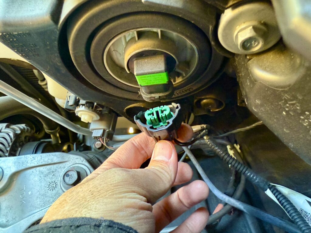 hid 屋 led h4 取り付け方