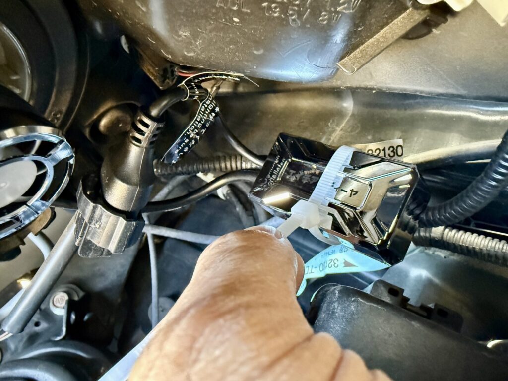hid 屋 led h4 取り付け方